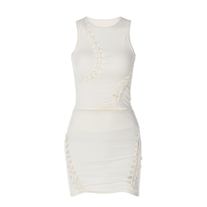 Ethereal Romance in Pure White