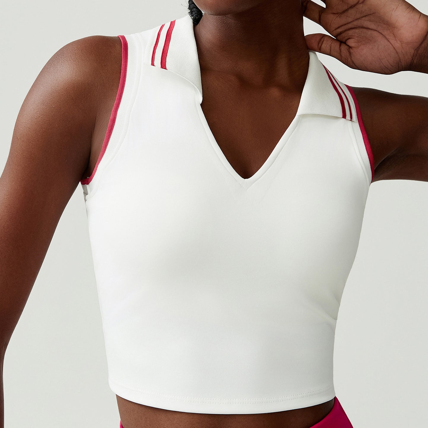 Gym/yoga Inspired Crop – Sportieve klasse met een vleugje retro